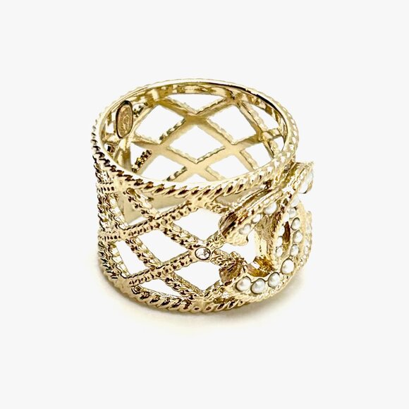Chanel Gold Tone Faux Pearls and Strass CC Band RIng  EUC - Picture 11 of 12